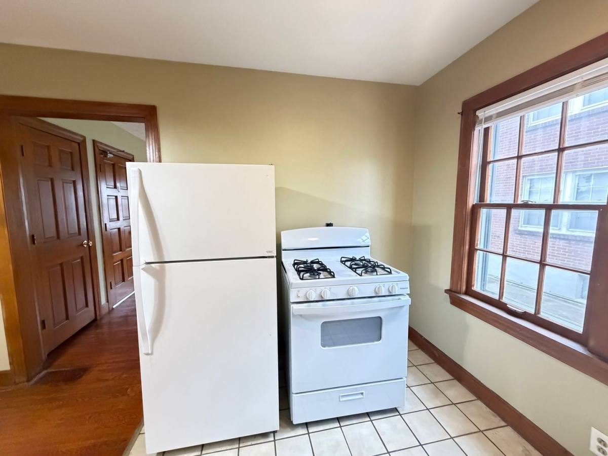 Apartment for rent at 5100 S 3rd St, Louisville, KY 40214