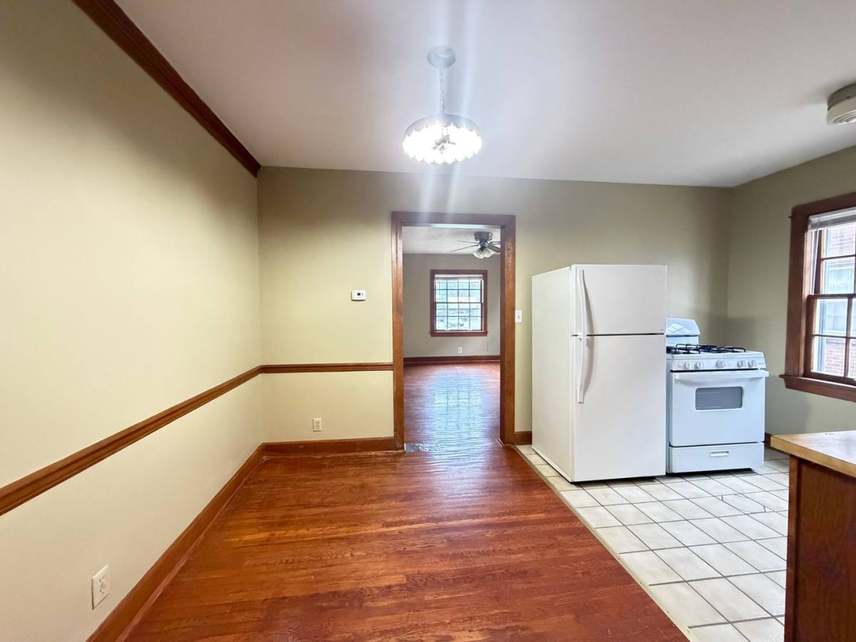 Apartment for rent at 5100 S 3rd St, Louisville, KY 40214