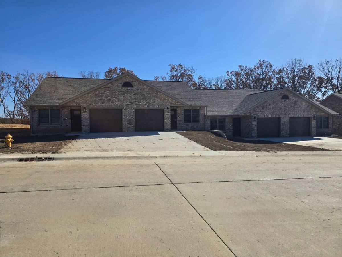 Apartment for rent at 1504 St Maria's, Rolla, MO 65401