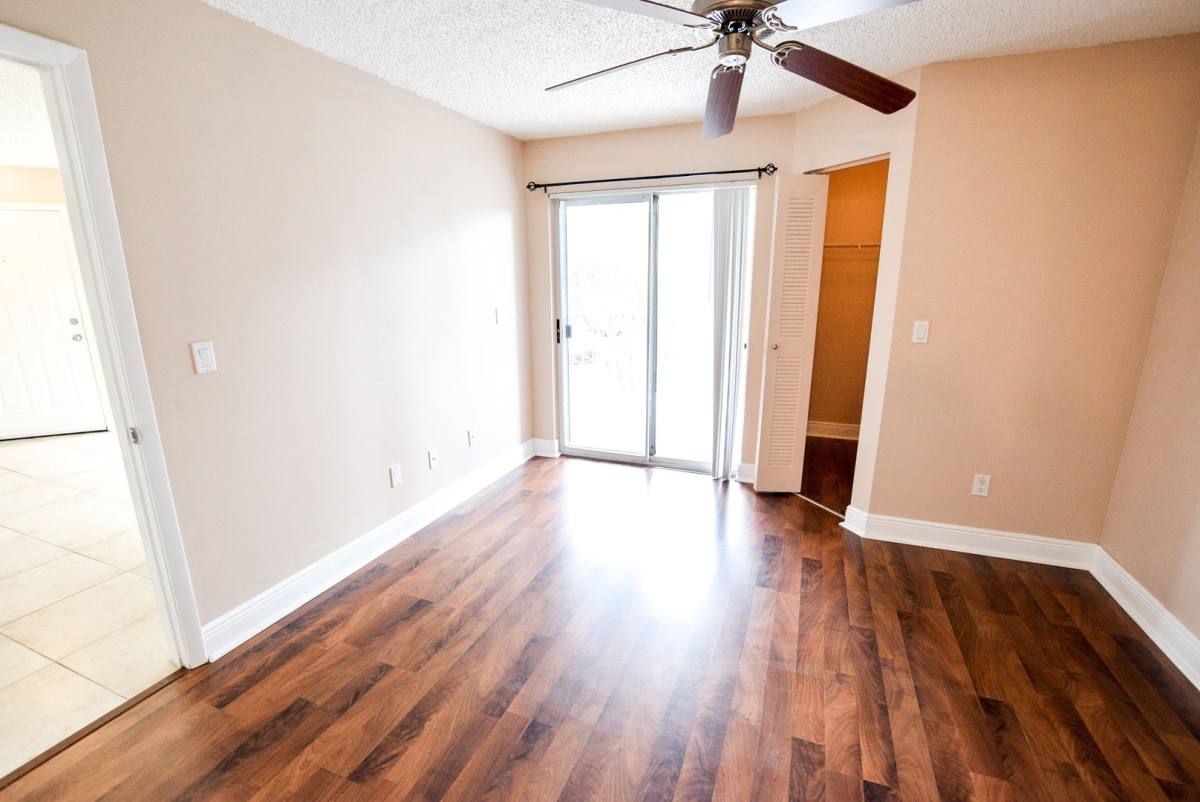 Apartment for rent at 2585 Grassy Point Dr, Lake Mary, FL 32746