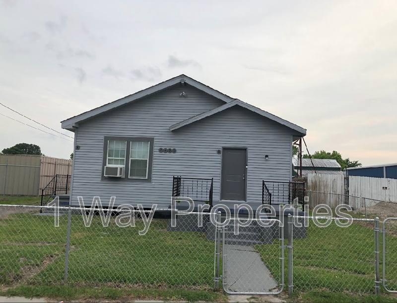 Apartment for rent at 7409 4th St #B, Marrero, LA 70072