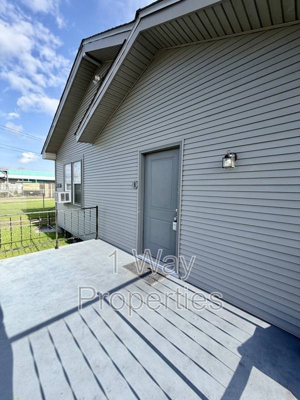 Apartment for rent at 7409 4th St #B, Marrero, LA 70072