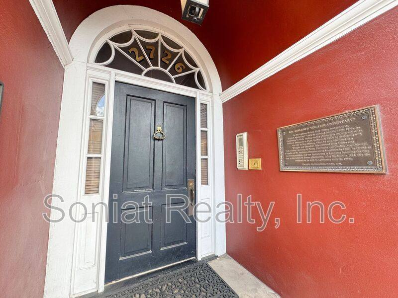 Apartment for rent at 2726 Prytania St #7, New Orleans, LA 70130