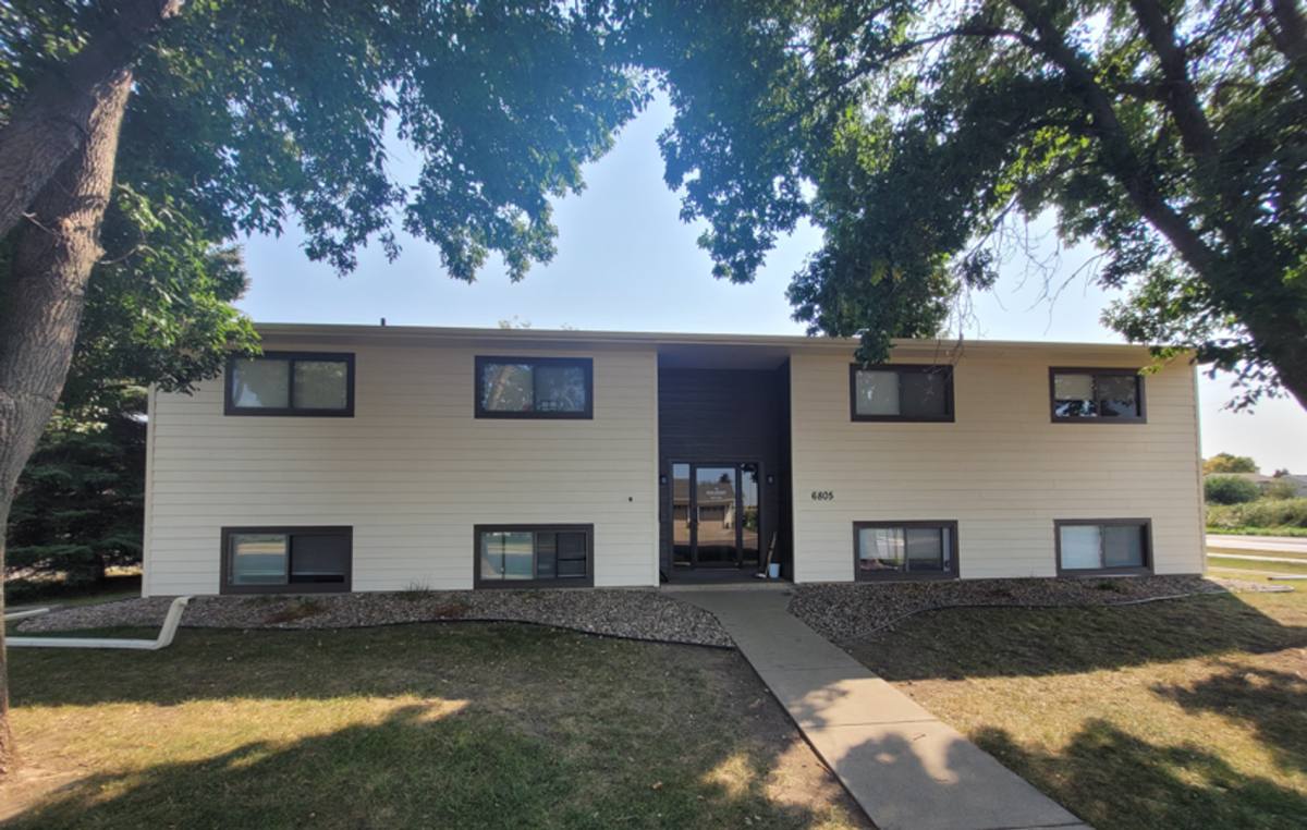 Apartment for rent at 6801 W Essex Dr, Sioux Falls, SD 57106