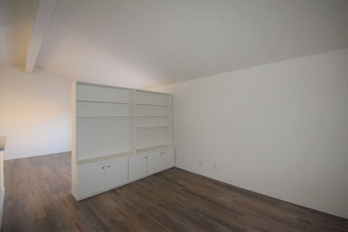 Apartment for rent at 5754 Colfax Ave, North Hollywood, CA 91601