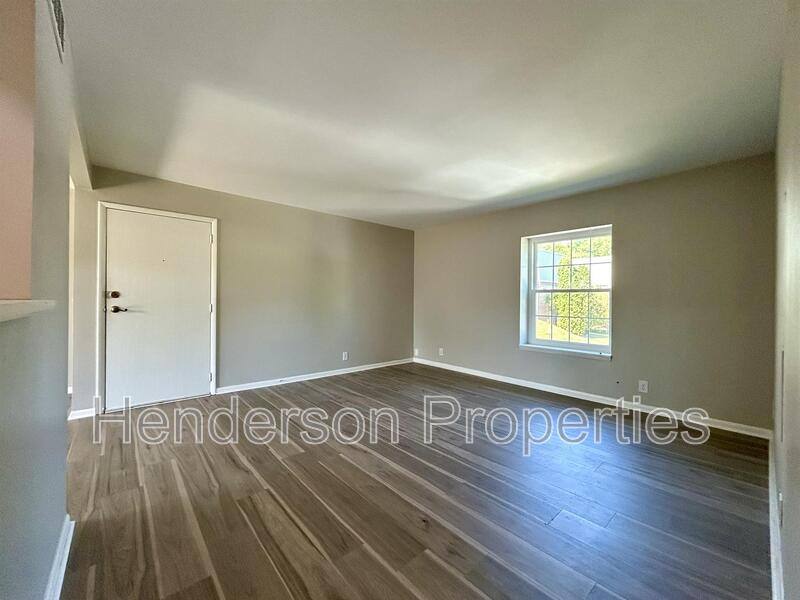 Apartment for rent at 2614-D Park Rd, Charlotte, NC 28209