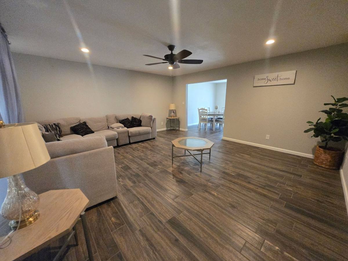 House for rent at 5 La Paloma Place, Roswell, NM 88201