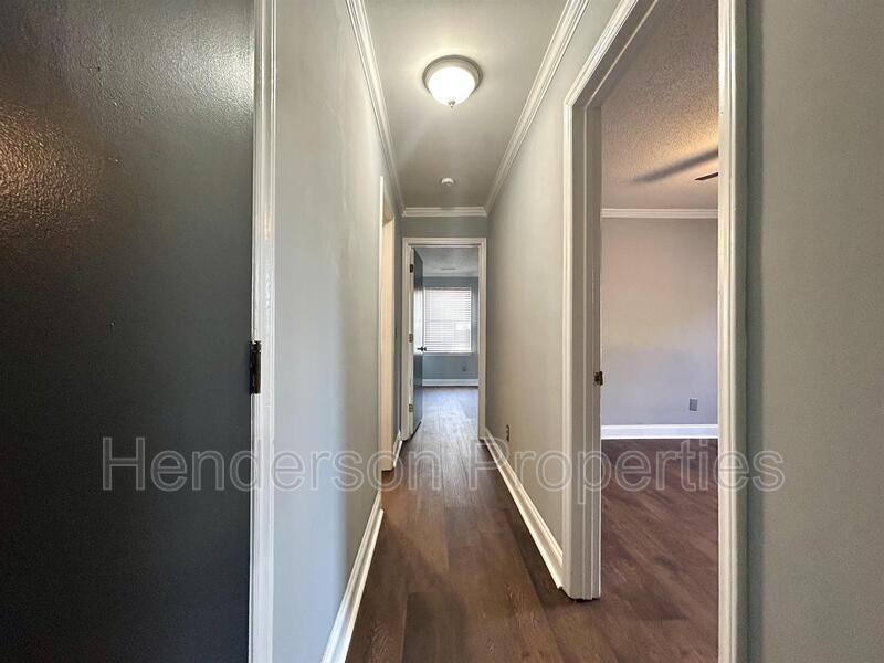 Apartment for rent at 6125 Meadow Rose Lane, Charlotte, NC 28215