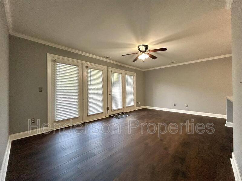 Apartment for rent at 6125 Meadow Rose Lane, Charlotte, NC 28215