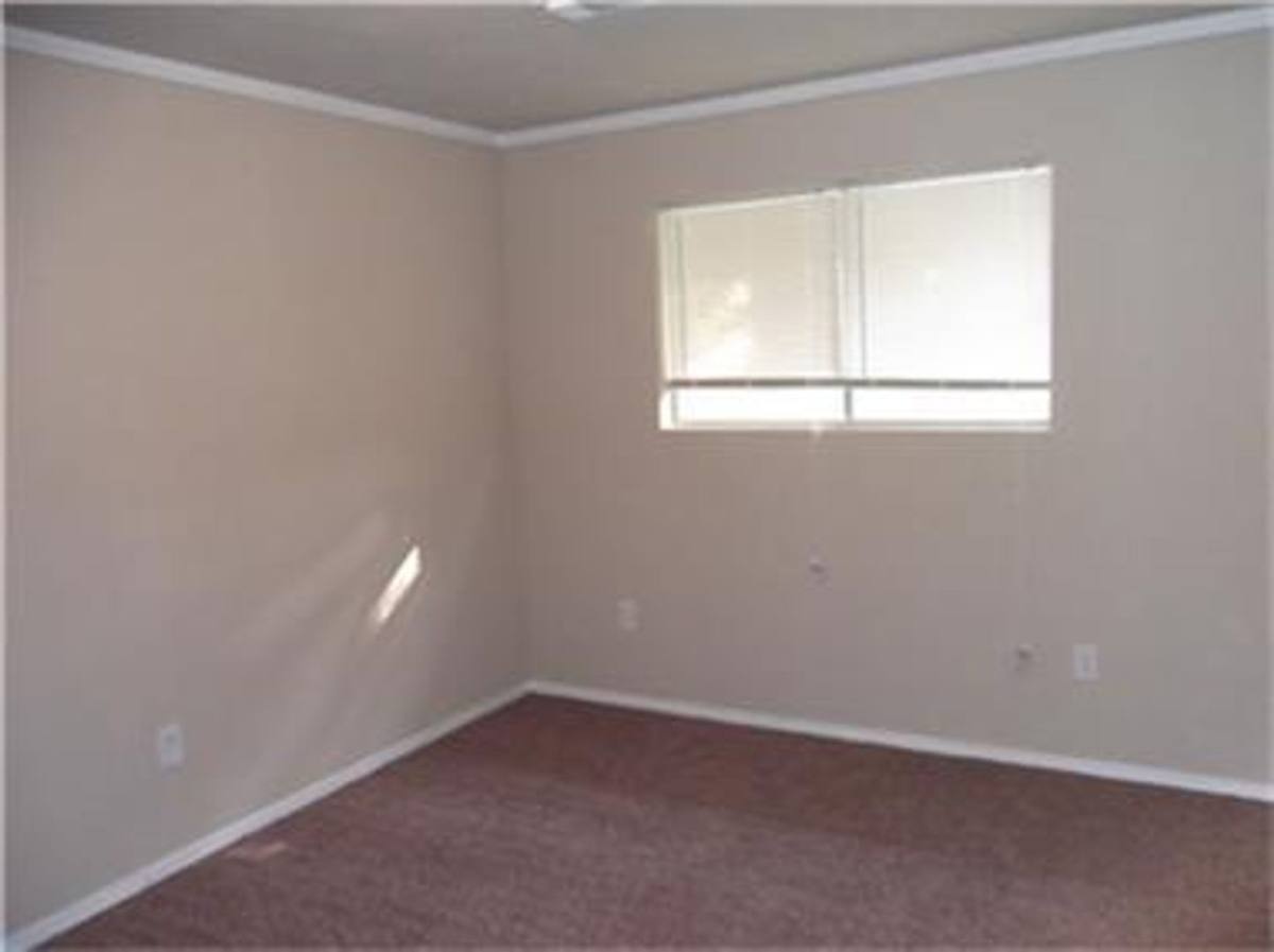 House for rent at 22603 Millgate Dr, Spring, TX 77373