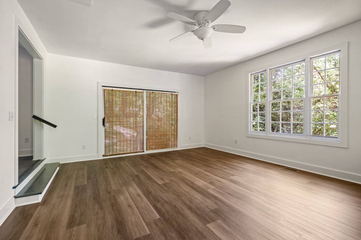 House for rent at 1209 Roosevelt Dr, Chapel Hill, NC 27514