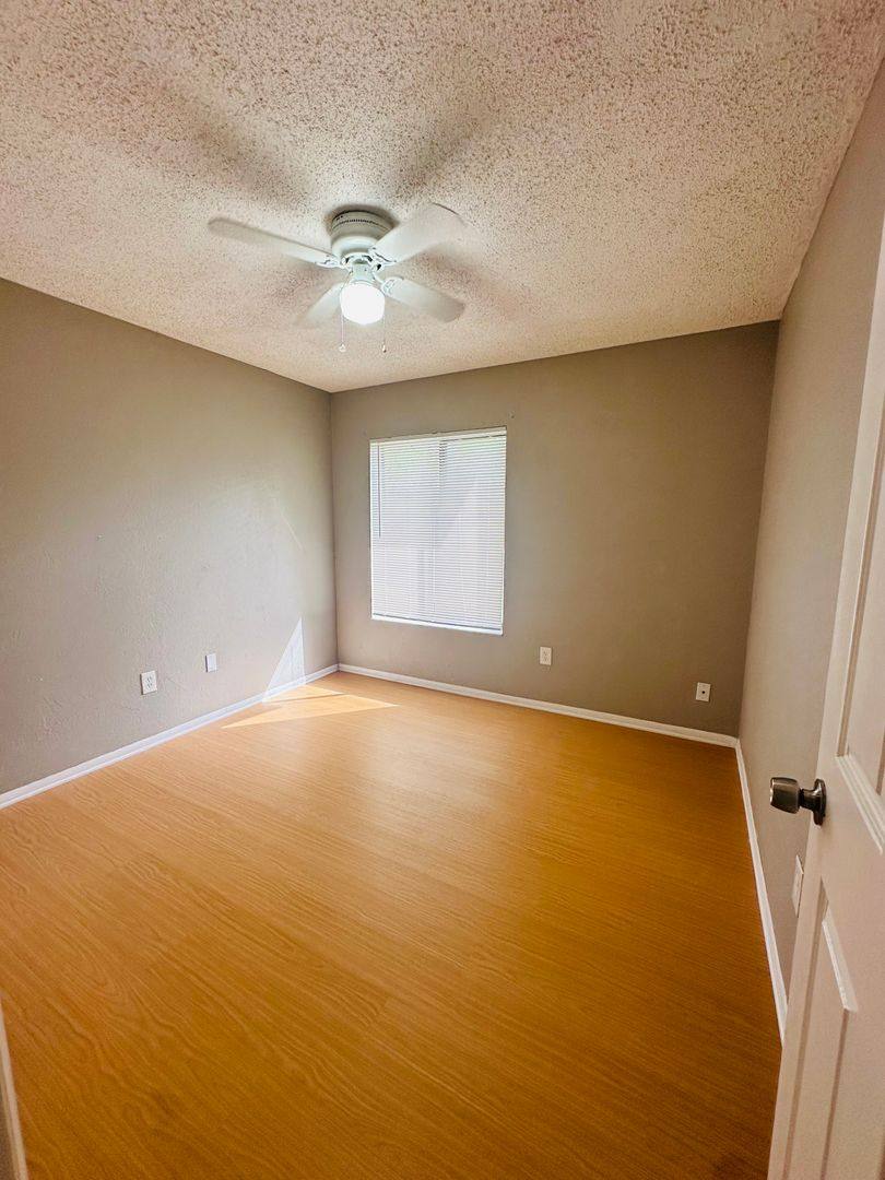 House for rent at 421 S Hawthorn Circle, Winter Springs, FL 32708