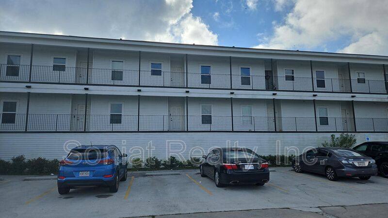 Apartment for rent at 4504 Pontchartrain Dr #2-C, Slidell, LA 70458