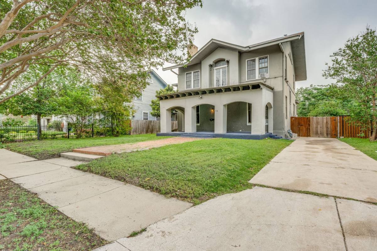 House for rent at 514 E Park Ave, San Antonio, TX 78212