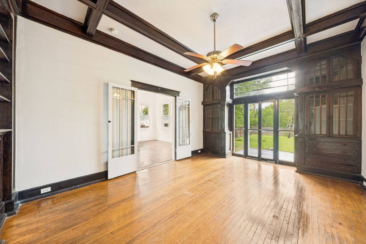 House for rent at 514 E Park Ave, San Antonio, TX 78212