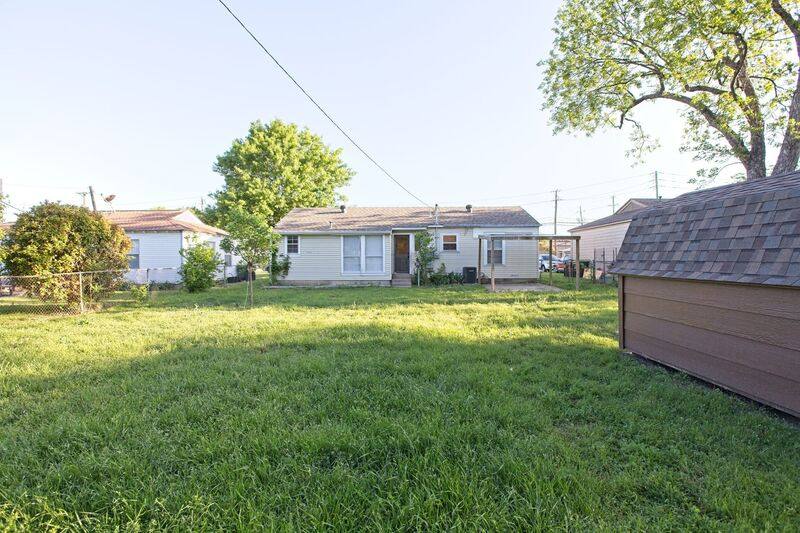 House for rent at 802 22nd St, Plano, TX 75074