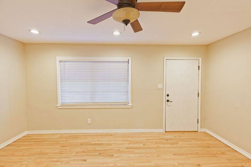 House for rent at 802 22nd St, Plano, TX 75074