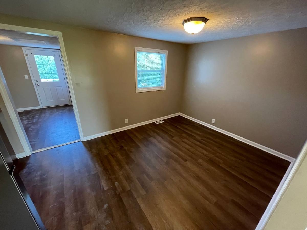 House for rent at 2274 Hempridge Rd, Shelbyville, KY 40065