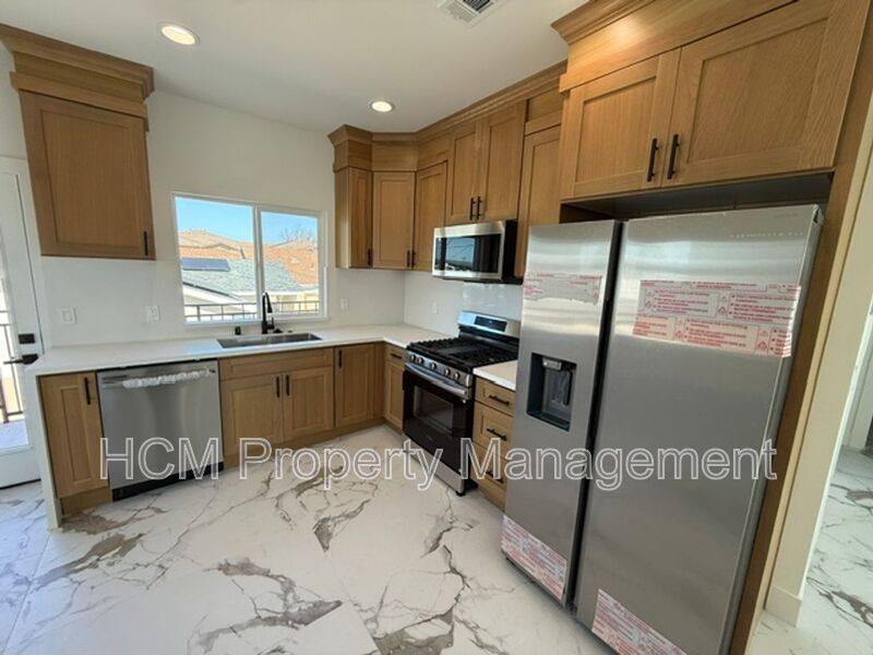 House for rent at 7643 14th St, Westminster, CA 92683