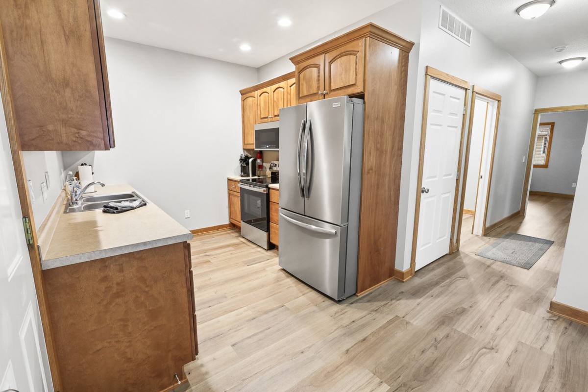 House for rent at 1001 W Fourth St, Pella, IA 50219