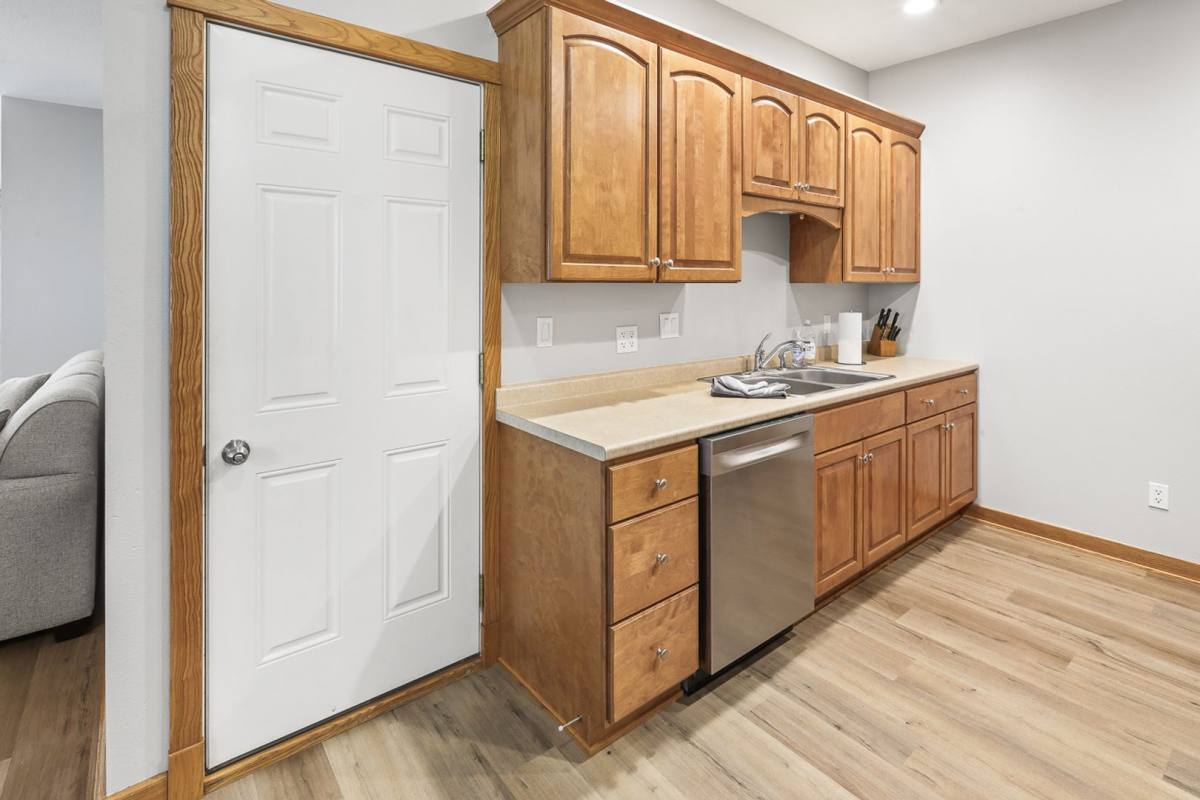 House for rent at 1001 W Fourth St, Pella, IA 50219