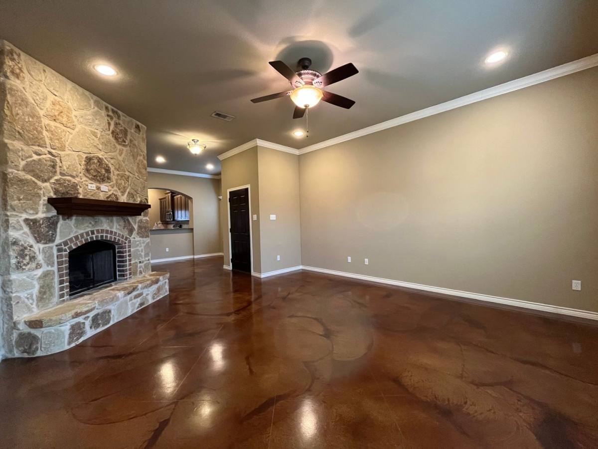 House for rent at 3108 Silver Saddle Dr, Waco, TX 76706