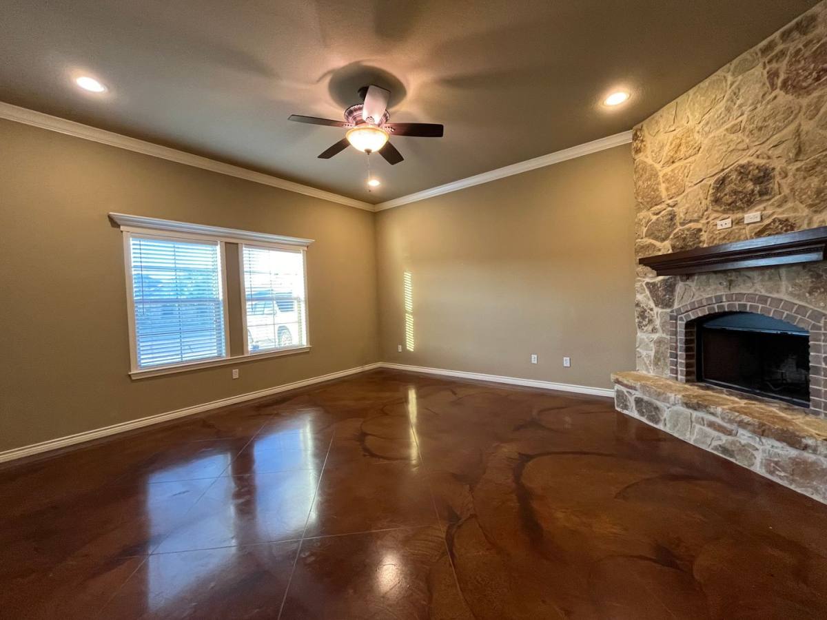 House for rent at 3108 Silver Saddle Dr, Waco, TX 76706