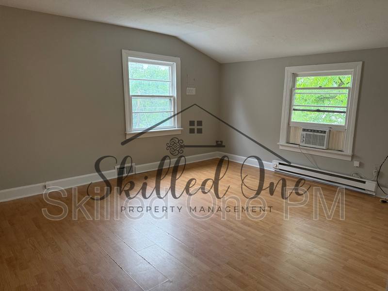 Apartment for rent at 203 Church St #11, Elkin, NC 28621