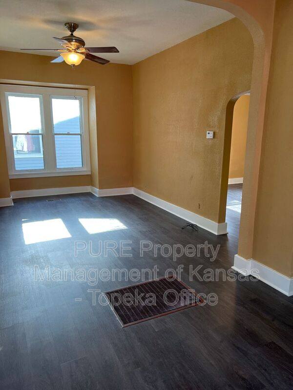 House for rent at 1823 SW 2nd St, Topeka, KS 66606