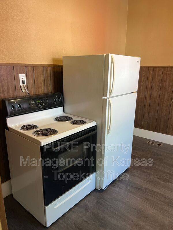 House for rent at 1823 SW 2nd St, Topeka, KS 66606