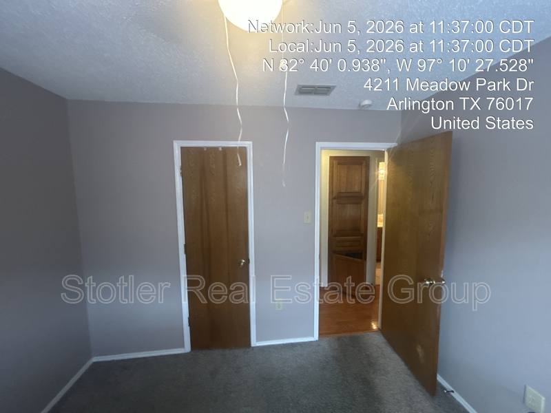 House for rent at 4211 Meadow Park Dr, Arlington, TX 76017