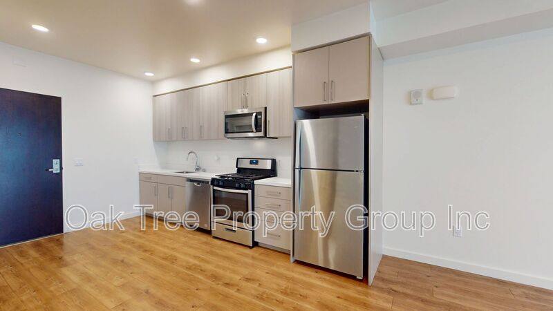 Apartment for rent at 532 Union St #504, Oakland, CA 94607