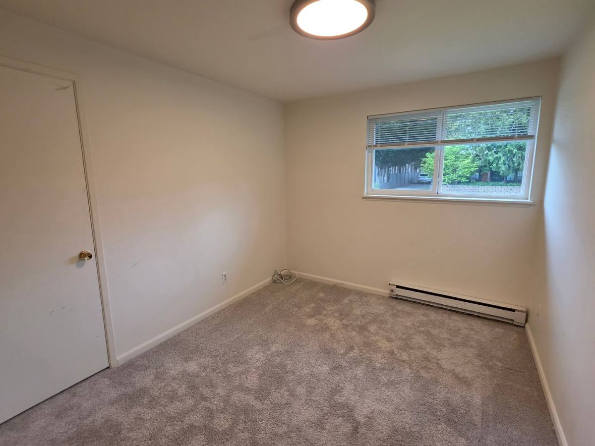 House for rent at 4516 188th St SW, Lynnwood, WA 98037