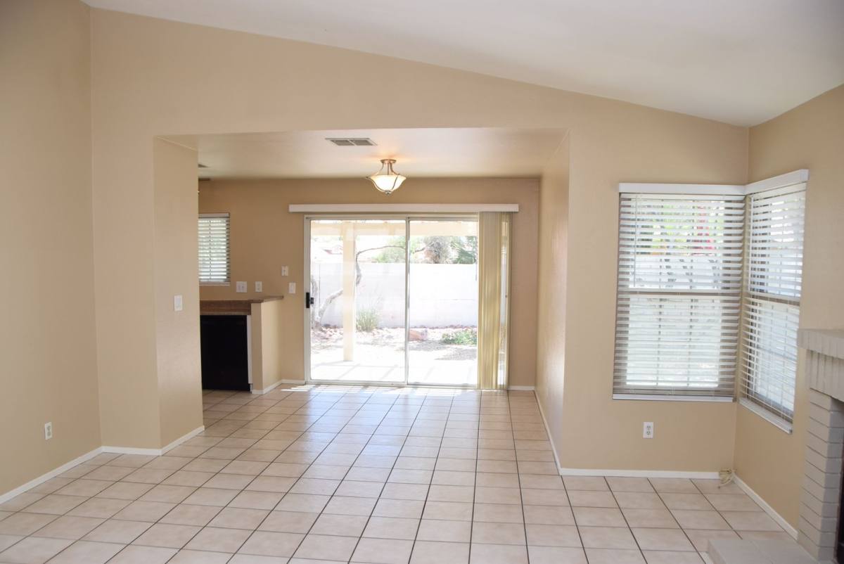 House for rent at 701 Inglenook Dr, Las Vegas, NV 89123