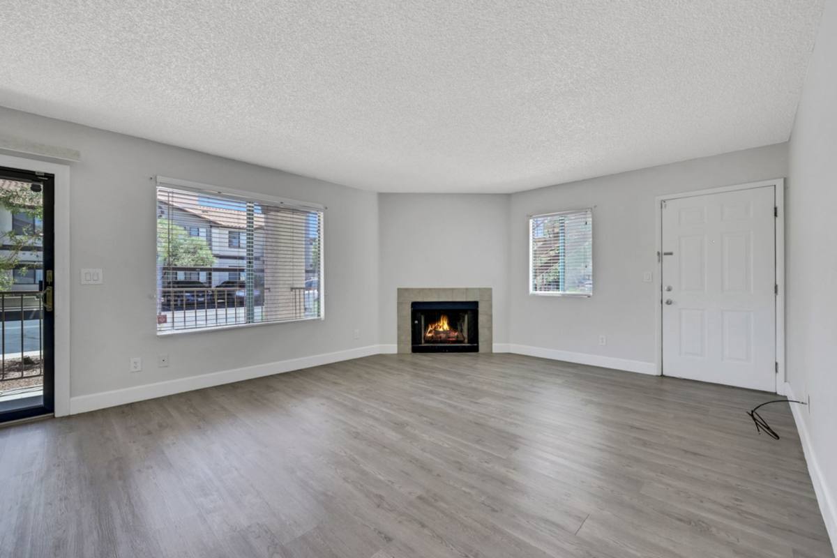Condo for rent at 1575 W Warm Springs, Henderson, NV 89014