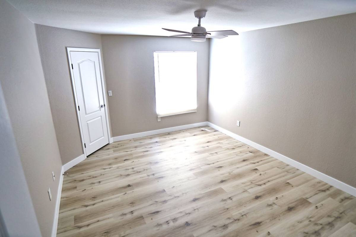 Condo for rent at 5055 W Hacienda Ave, Las Vegas, NV 89118