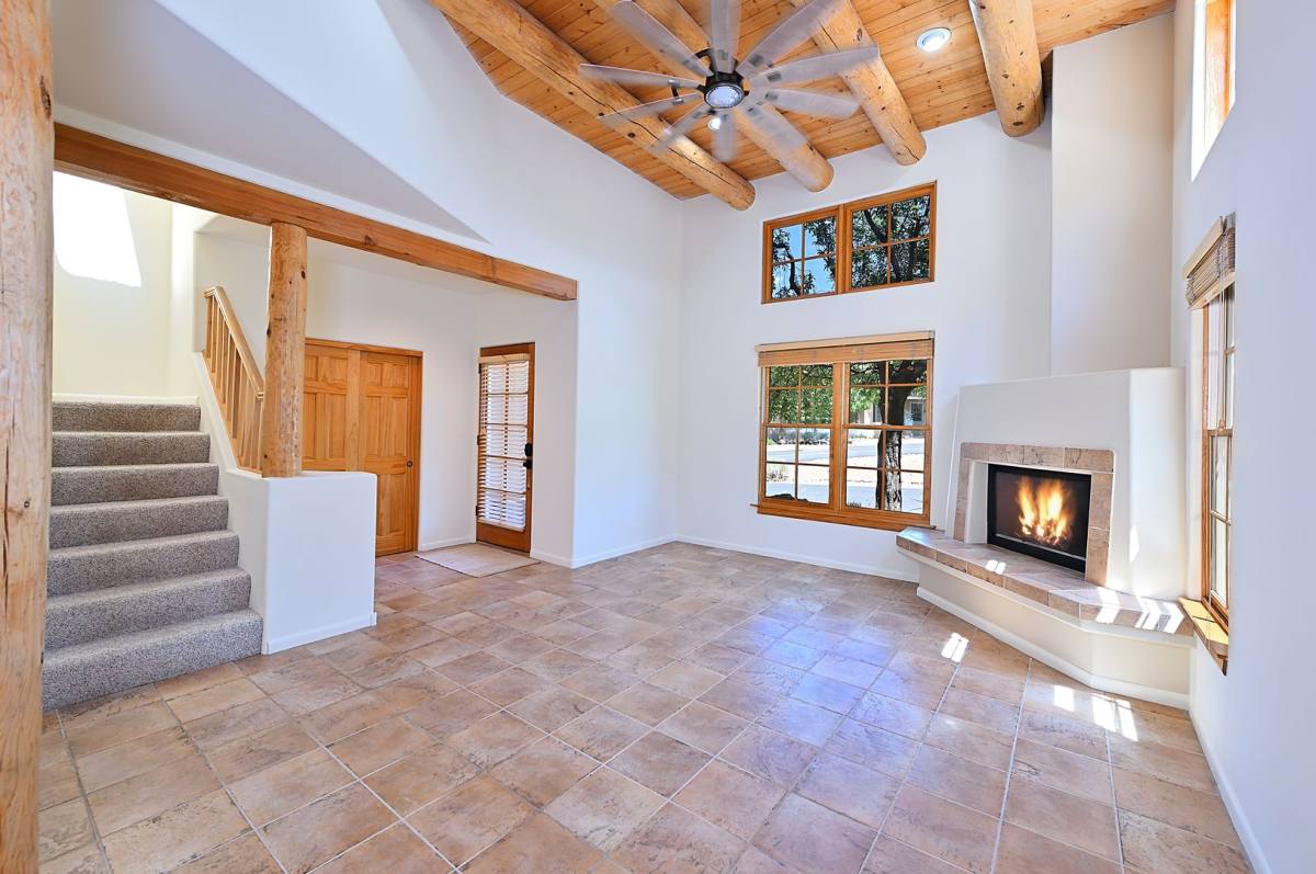 Townhouse for rent at 3 Calle Festiva, Santa Fe, NM 87507