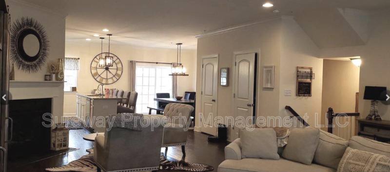 Townhouse for rent at 19 Skylar Circle, Media, PA 19063