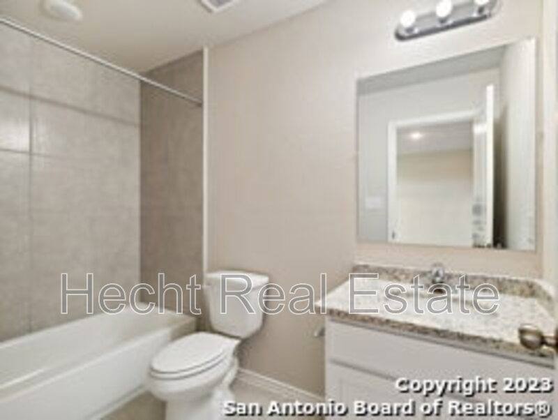 Apartment for rent at 9919 Grove Mist #4, San Antonio, TX 78233