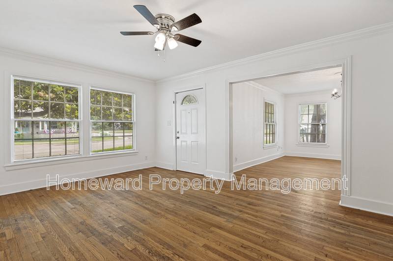 House for rent at 901 W Virginia St, McKinney, TX 75069