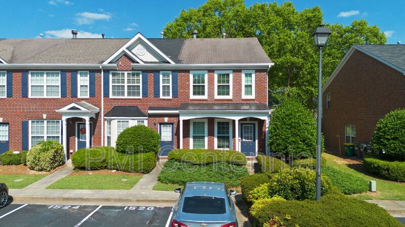 Townhouse for rent at 1528 Cove Creek Circle, Norcross, GA 30093