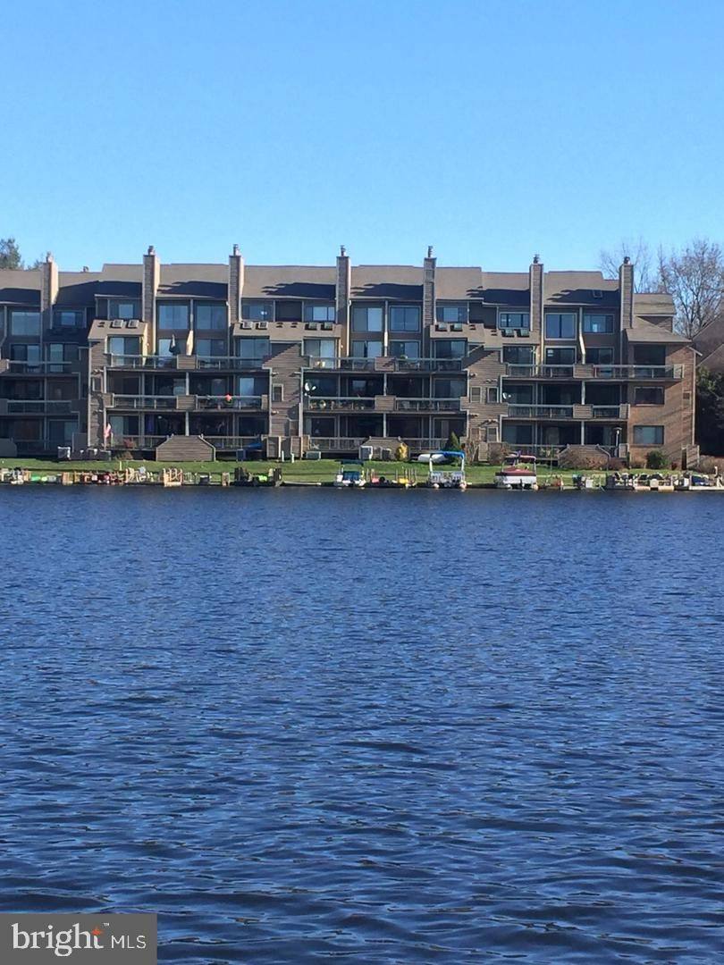 Apartment for rent at 11242 Harbor Court, Reston, VA 20191
