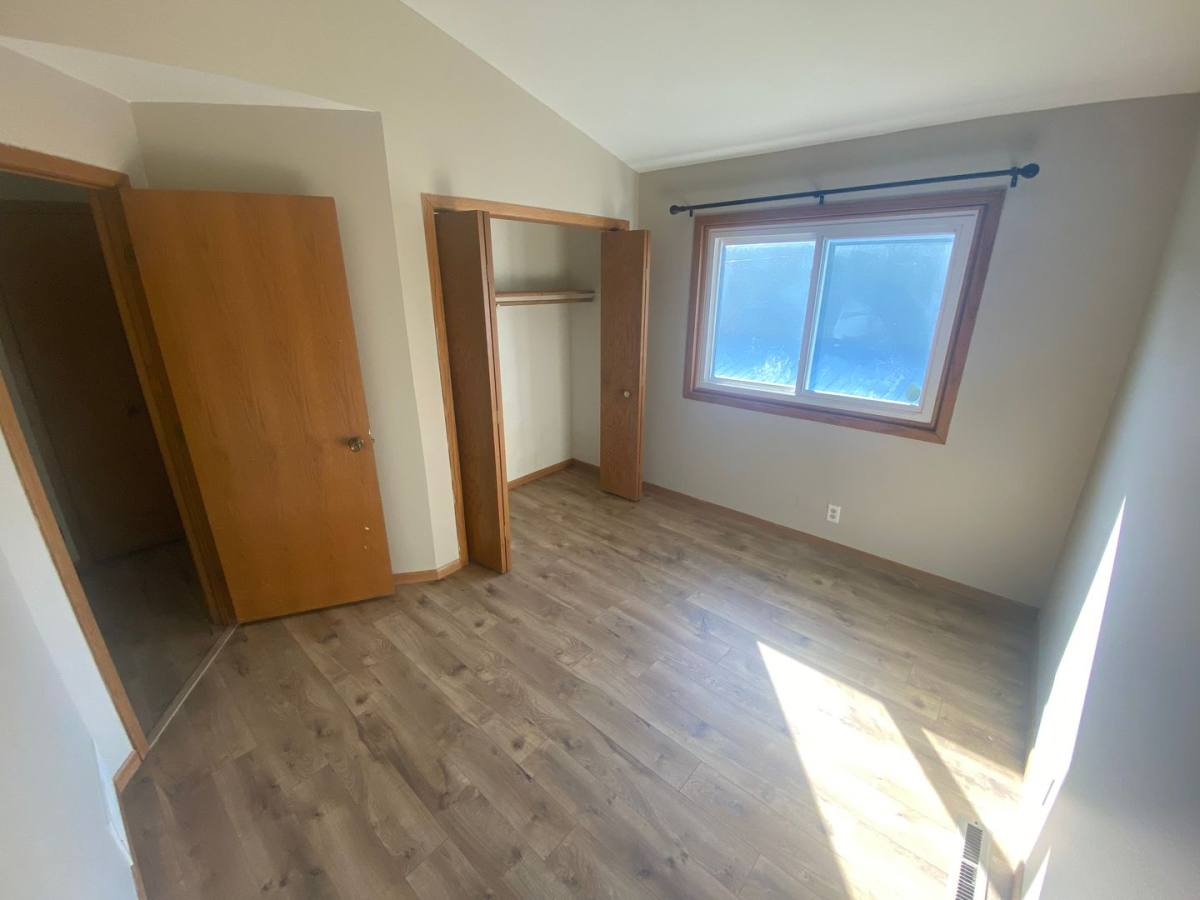 Apartment for rent at 5243-5287 Eden Rd, Mound, MN 55364