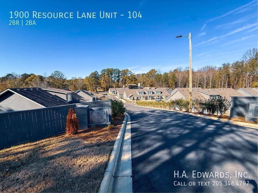 Townhouse for rent at 1900 Resource Lane, Northport, AL 35473