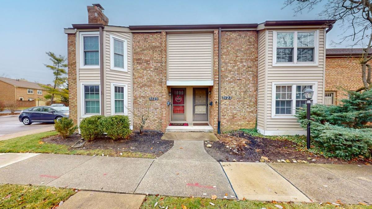 Townhouse for rent at 5123 Delancey St, Columbus, OH 43220