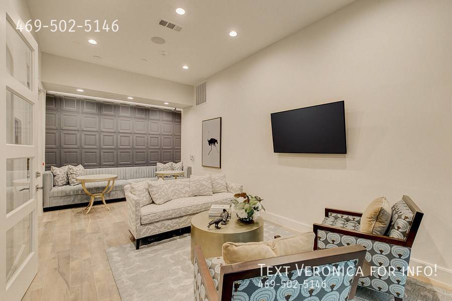 Apartment for rent at 4217 Swiss Ave, Dallas, TX 75204