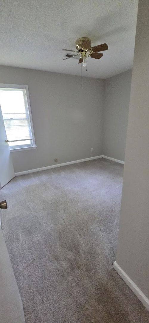 House for rent at 6000 Cherokee Hill Dr NW, Huntsville, AL 35810