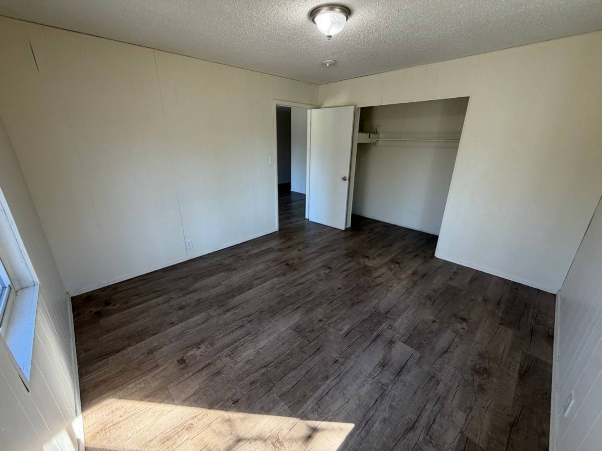 Apartment for rent at 421 E 10th St, Baxter Springs, KS 66713