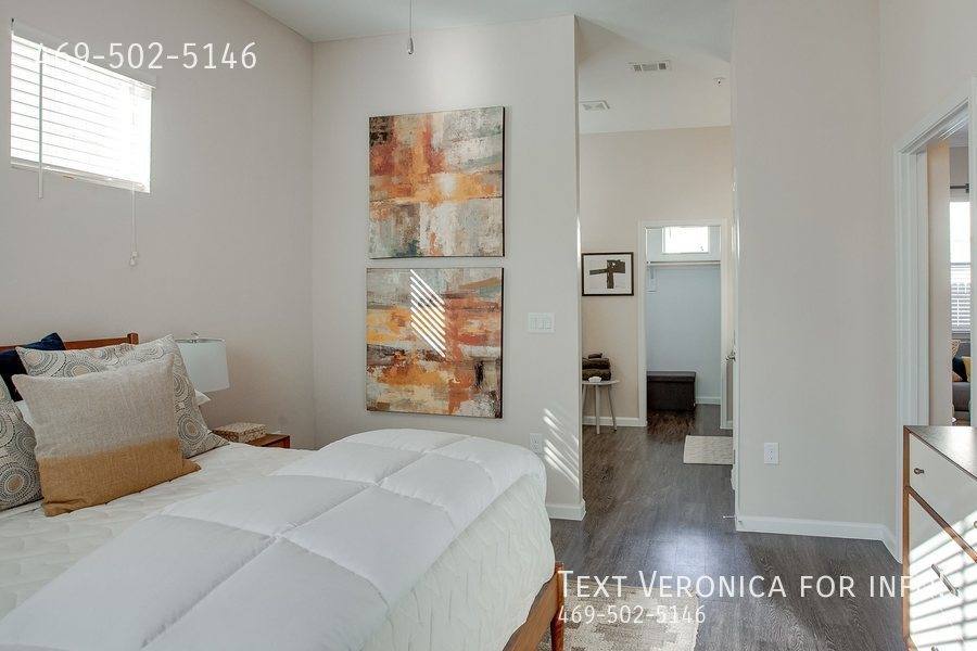 Apartment for rent at 3409 Premier Dr, Plano, TX 75023