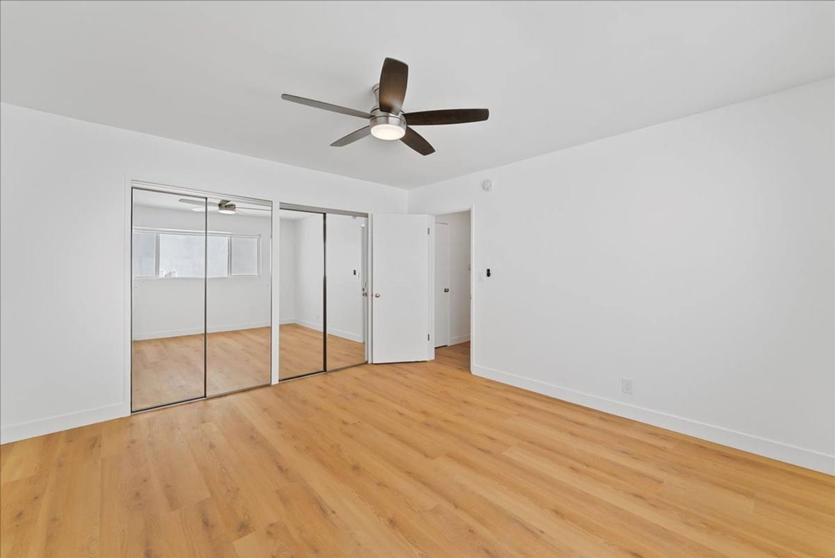 Apartment for rent at 6615 Franklin Ave #323, Los Angeles, CA 90028